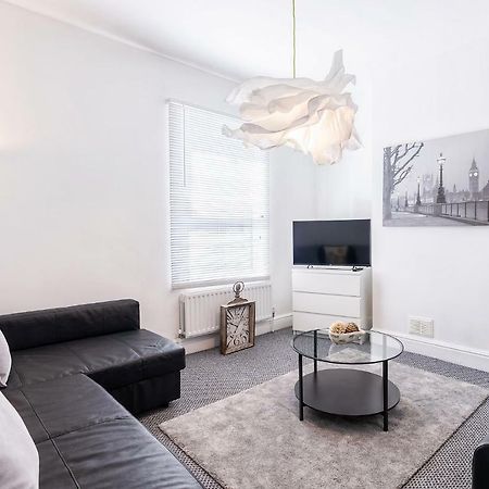 The Urban Apartamento Doncaster Exterior foto